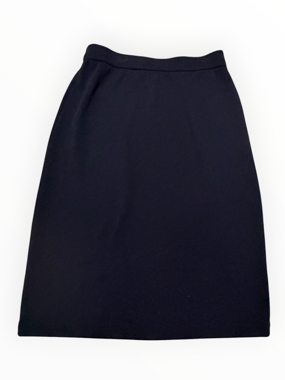 ST. JOHN Black Pencil Skirt Designer Luxury Basics Classic Timeless 8 Work M